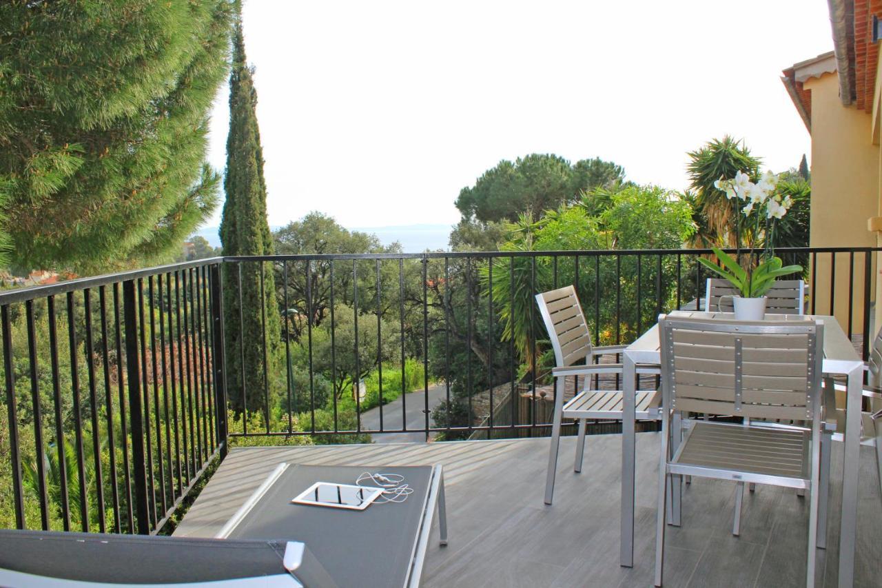 FOSSETTE T3 pour 4 pers 55m2 Terrasse Vue mer Parking Le Lavandou Extérieur photo